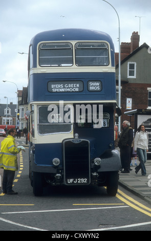 1950 der "Guy" Doppeldecker-Bus auf einer Kundgebung der Oldtimer Bus im Nordosten von England Abholer für eine freie Fahrt. Stockfoto