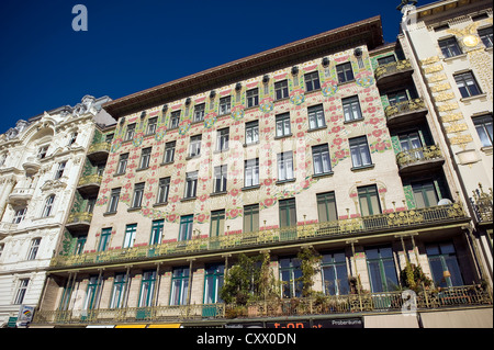 Schöne Jugendstil-Gebäude mit Blick auf die ruhiges in Wien, Österreich Stockfoto