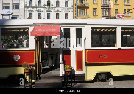 Cafe Tramvaj in Vaclavske Namesti (Wenzel) quadratische Prag Tschechische Republik Stockfoto