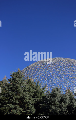 Die Biosphäre Museum im Morgengrauen am Jean Drapeau Park auf Ile SainteHelene, Montreal, Quebec, Kanada. Stockfoto