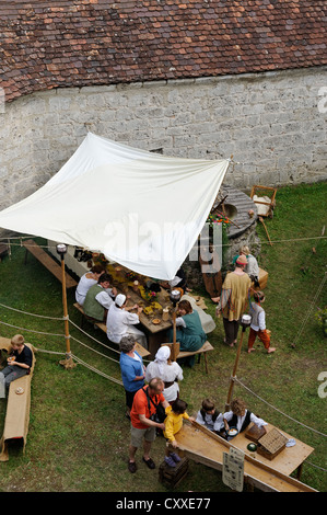 Mittelalterliche Burg Festival bei der Burg in Burghausen, Bayern, Oberbayern Stockfoto