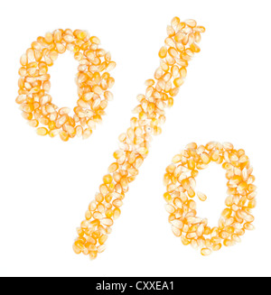 Prozent, Alphabet aus Bio-Mais Bohnen trocknen auf weiß Stockfoto