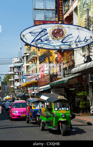 Tuk-Tuk, Ansicht von Khao San Road, Bangkok, Thailand, Asien Stockfoto