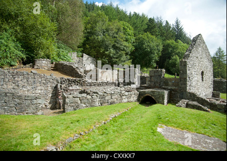 Die stillgelegten und verlassenen führen Minen am Bryntail am Fluss Afon Clywedog.  SCO8671 Stockfoto