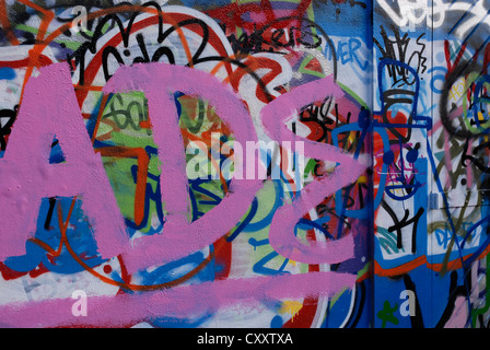 Graffiti an den Wänden der Windmill Lane, Dublin Stockfoto