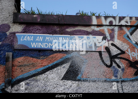 Straßenschild an der Wand der Windmill Lane in Dublin Stockfoto