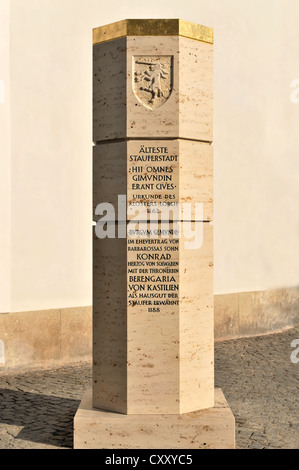 Staufer-Stele am 31. März 2012 als Teil der Stadt-Jubiläum im Jahr 2012 eröffnet und am Johannisplatz Platz positioniert Stockfoto