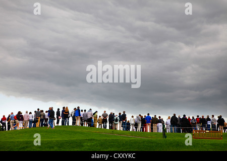 Zuschauer bei den BMW International Open 2012, Köln, Pulheim, Gut Lärchenhof Golfplatz, Deutschland. Stockfoto