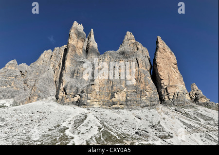 Drei Zinnen im hoch-Pustertal, Blick vom Rifugion Locatelli oder drei Zinnen Hütte, Sexten, Sextner Dolomiten, Alto Adige, Italien Stockfoto