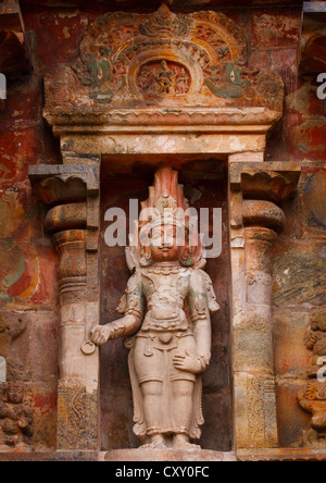 Fels geschnitten Schnitzen von Hindu-Götter im Airavatesvara-Tempel in Darasuram, Indien Stockfoto