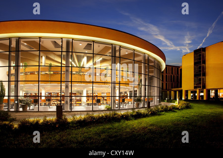 Bibliothek, Uniwersytet Jagiellonski Jagiellonen-Universität, WZiKS, Campus, Krakau, Polen, Europa Stockfoto