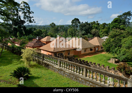 Bafut Palast, Sitz des Königs Fon Abumbi II., Oberhaupt eines der traditionellen Königreiche von Nord-West-Kamerun, in der Nähe von Bamenda, Kamerun Stockfoto