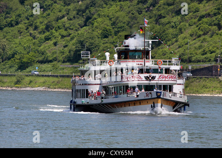 Historische Raddampfer Goethe am Rhein im Mittelrheintal, Rheinland-Pfalz, Deutschland Stockfoto