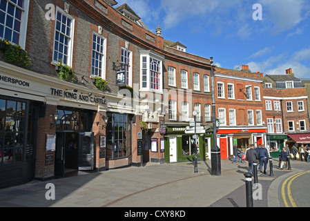 Senken Sie High Street, Windsor, Berkshire, England, Vereinigtes Königreich Stockfoto