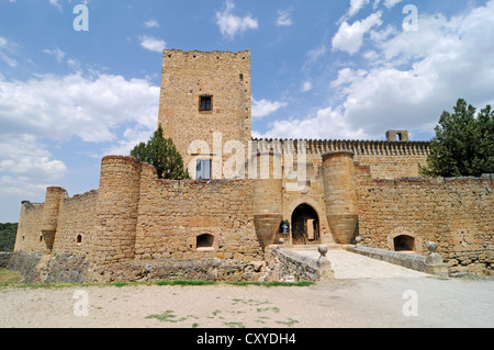 Castillo, Schloss, Ignacio Zuloaga Museum, Dorf von Pedraza De La Sierra, Provinz Segovia, Castilla y Leon Stockfoto