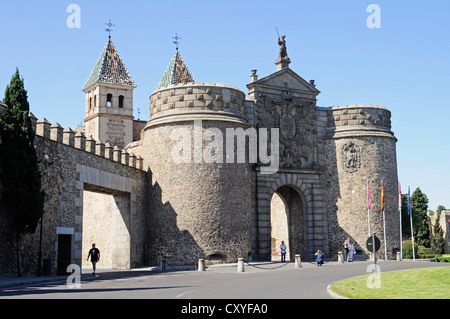 Puerta Vieja de Bisagra, Bisagra Tor, Toledo, Kastilien-La Mancha, Spanien, Europa, PublicGround Stockfoto