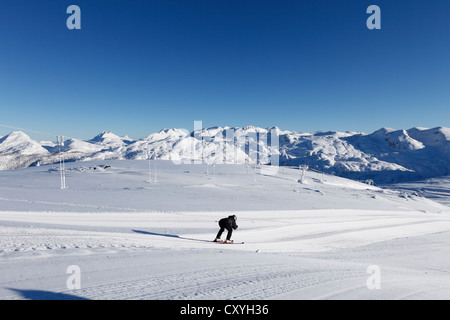 Skigebiet der Piste auf Mitterstein Berg, sterben Tauplitz, Bad Mitterndorf, Ausseerland, Salzkammergut, Steiermark, Österreich, Europa Stockfoto