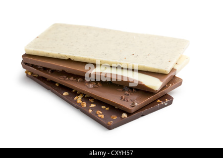 Stapel verschiedener Schokoriegel auf weißem Hintergrund Stockfoto