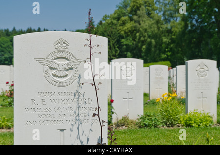 Durnbach War Cemetery, die letzte Ruhestätte für 2960 Soldaten, die in WW2, Duernbach, Gmund gestorben bin Tegernsee, Bayern Stockfoto