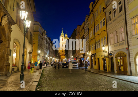 St. Nikolaus orthodoxen Kirche bei Nacht, Prag, Tschechische Republik, Europa Stockfoto