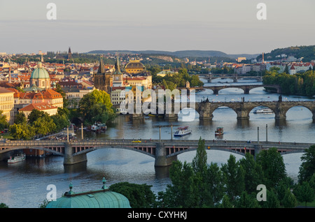 Brücken Kreuzung Moldau, Prag, Tschechische Republik, Europa Stockfoto