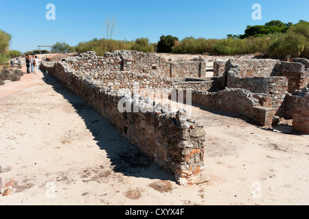 Römische Ruinen des Garum - Fisch salzen - Fabrik, Troia, Setubal, Portugal Stockfoto