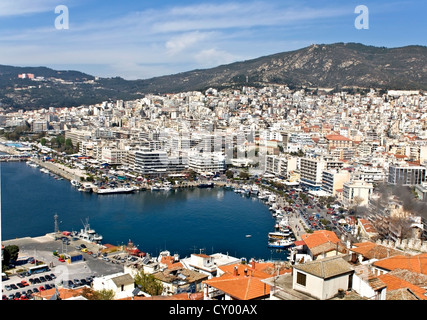 Stadt Kavala in Griechenland (Luftbild). Berühmten Sommerfrische Stockfoto