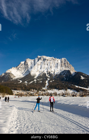 Berg Zugspitze, Lermoos, Tirol, Austria, Europe Stockfoto