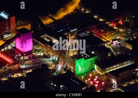 Luftaufnahme, Zeche Zollverein Zeche mit Verkokung zu Pflanzen, UNESCO-Weltkulturerbe, jährliche Kulturveranstaltung Extraschicht 2012 Stockfoto
