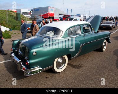 1954 Pontiac Chieftain Stockfoto