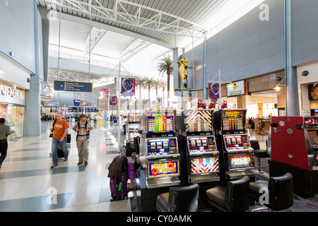 Innenraum eines Flughafens Las Vegas - McCarran International Airport Stockfoto