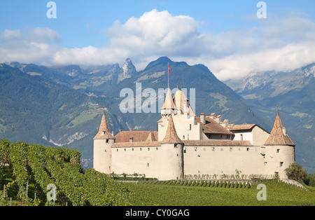 Berühmtes Schloss Chateau d ' Aigle im Kanton Waadt, Schweiz Stockfoto