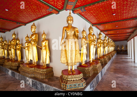 Buddha-Statue im Wat pho Stockfoto