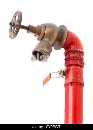 Hydranten mit Ventil isoliert auf weißem Hintergrund Stockfoto