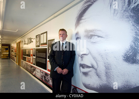 Swansea University Professor Chris Williams, der The Richard Burton Diaries Buch herausgab, die im Oktober 2012 ins Leben gerufen wurde. Stockfoto