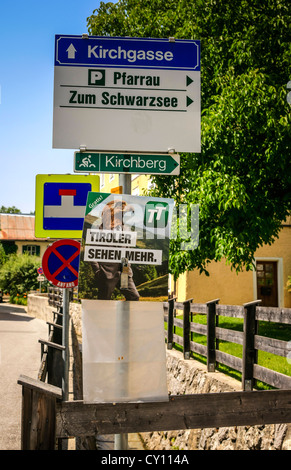 Straße Zeichen in Kitzbühel Österreich Stockfoto