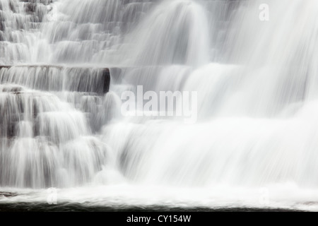 Wenig Stony Creek Talfahrt über Cascade Falls, Pembroke, Giles County, Virginia, USA. Stockfoto