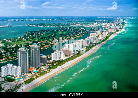 Luftbild von Miami Beach Bal Harbour, Florida, Vereinigte Staaten Stockfoto