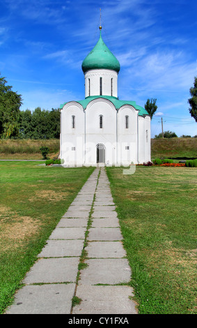 Kirche der Verklärung (1152) in Pereslawl-Salesskij, Russland Stockfoto