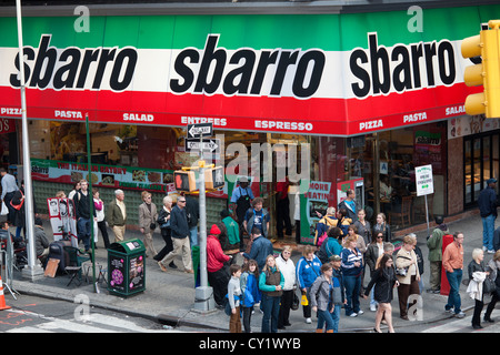 Sbarro Restaurant am Times Square in New York Stockfoto