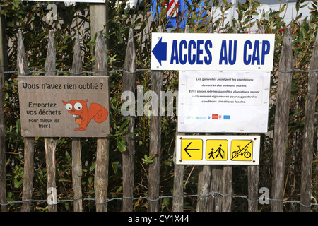 Cap Gris Nez Côte Opale Pas De Calais Frankreich Anzeichen auf Zaun Stockfoto