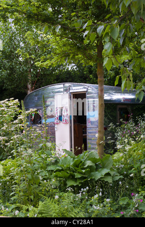 Blick auf den modernen Garten. Ein Fest der Caravaning - RHS Chelsea Flower Show 2012. Design: Jo Thompson Stockfoto