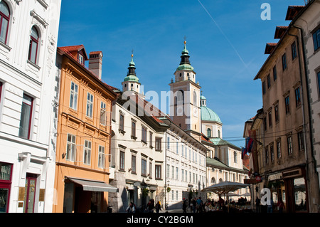 Kathedrale von St. Nikolaus, Cyril Methodius-Platz, Altstadt, Ljubljana, Slowenien Stockfoto