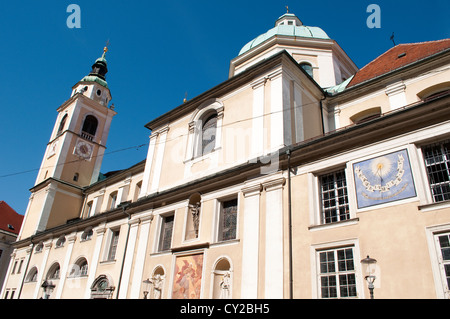 Kathedrale von St. Nikolaus, Cyril Methodius-Platz, Altstadt, Ljubljana, Slowenien Stockfoto