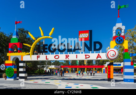 Eingang zum Freizeitpark Legoland Florida, Winter Haven, Zentral-Florida, USA Stockfoto