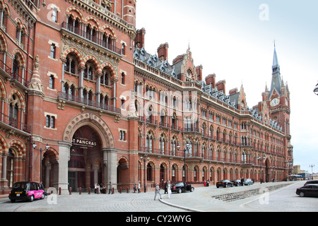 Hotel am Bahnhof St Pancras, London Stockfoto