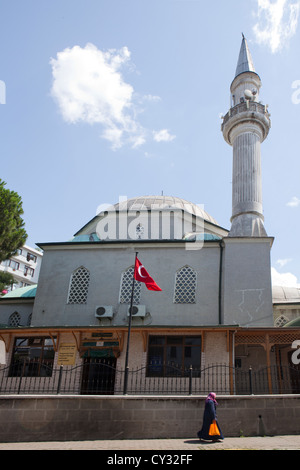 Moschee und Kirche auf der asiatischen Seite von Istanbul Stockfoto