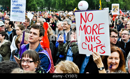 20.10.12 LONDON: ein Plakat an der Anti-Schnitten A Future, dass Werke TUC Kundgebung im Hyde Park. Stockfoto