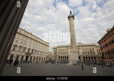 Die Gedenkstätte Spalte von Marco Aurelio in Piazza Colonna, La Colonna di Marco Aurelio in Piazza Colonna Roma, Rom, Italien, Reisen Stockfoto