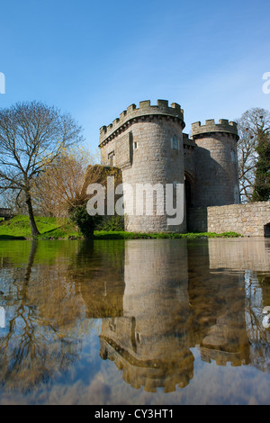 Whittington Schloss Torhaus und graben, in der Nähe von Oswestry, Shropshire Stockfoto